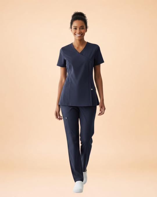 Women’s Crossover MediScrub Set